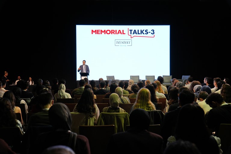 Memorial Talks-3 Genç Hekimlere �lham Veren Bir Sa�l�k Zirvesine Dönü�tü 